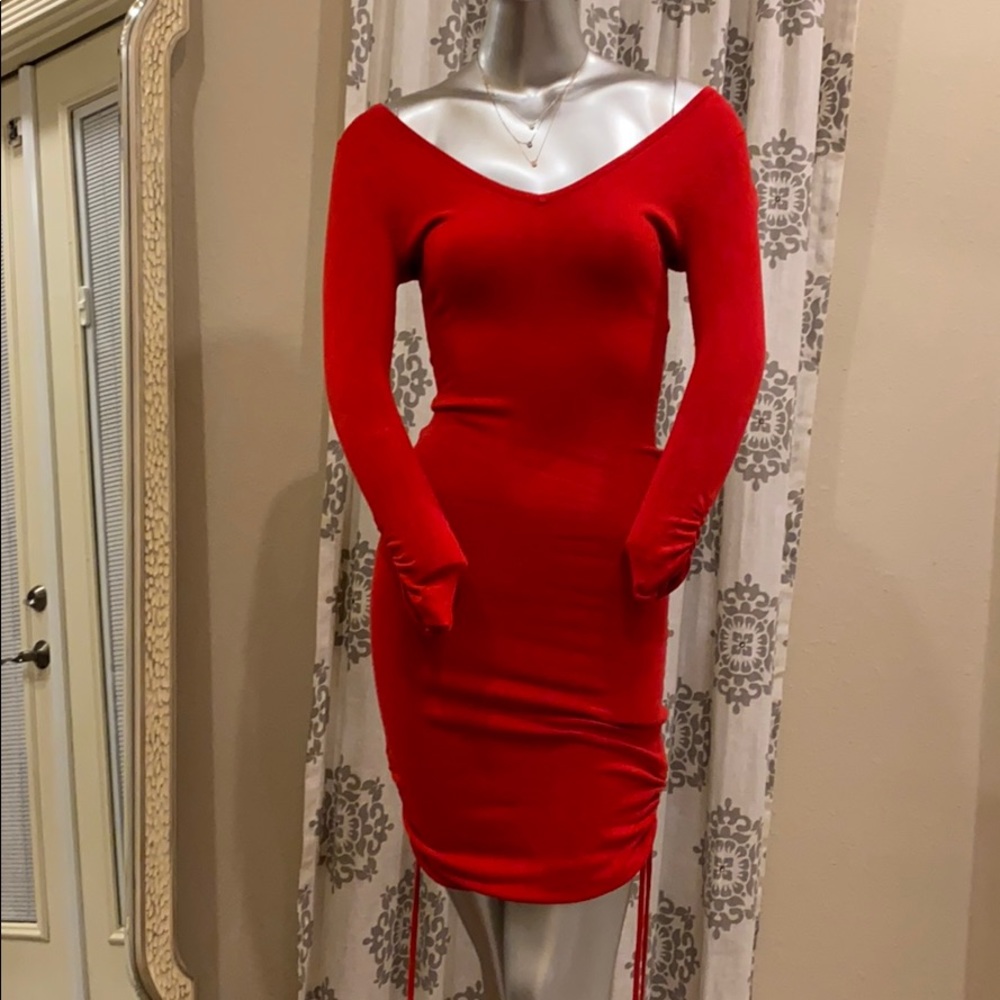New Guess Red Jersey material kind sleeve dress.